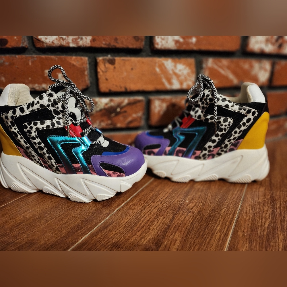 Anthony Wang platform sneakers. Bought from YRU. Only been worn once.